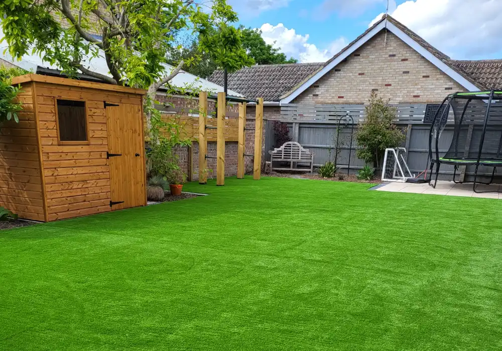 artificial grass installation in cambridgeshire